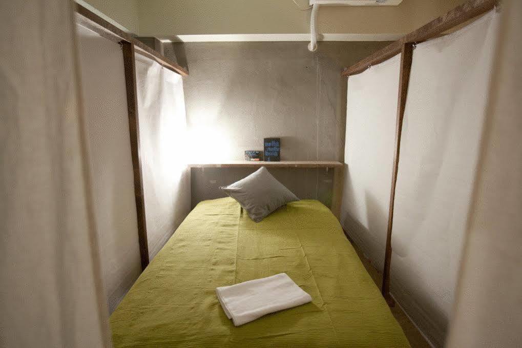Hostel 64 Osaka Esterno foto